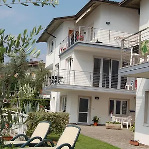 villa-sogno-malcesine.hotelinveneto.com/